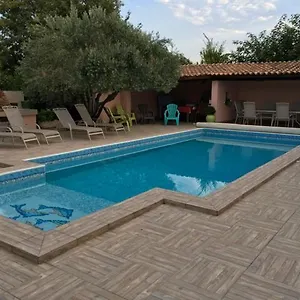 Rez De Chausse Bollène