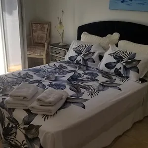  Privatunterkunft D'hote La Petite Maison Du Puits